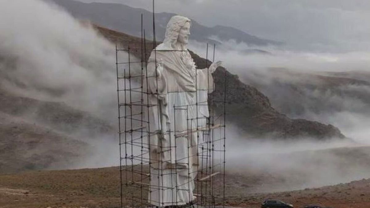 vallee-de-bekaa-liban-statue-instagram.jpg