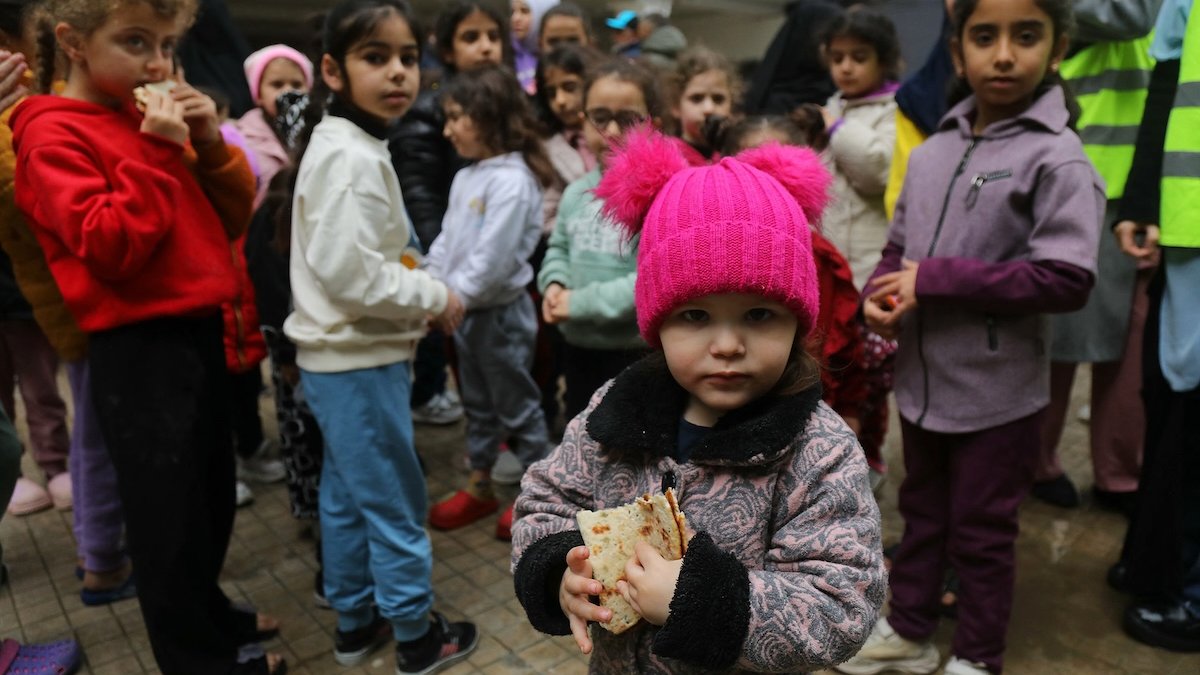 displaced-lebanese-children.jpg