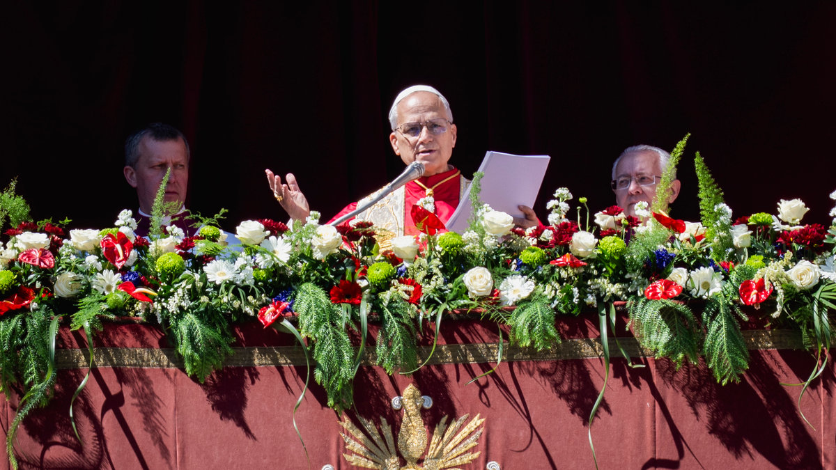 easter-mass-urbi-et-orbi-vatican-pope-leoxiv