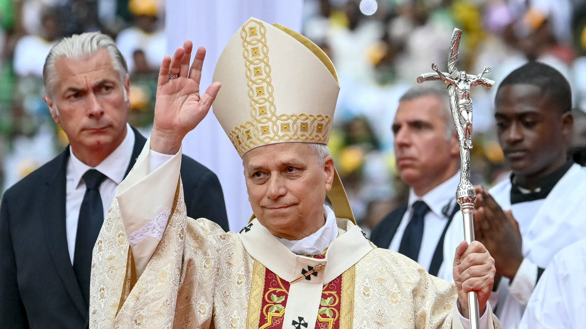pope-leo-xiv-holy-mass-malabo-stadium-malabo-africa