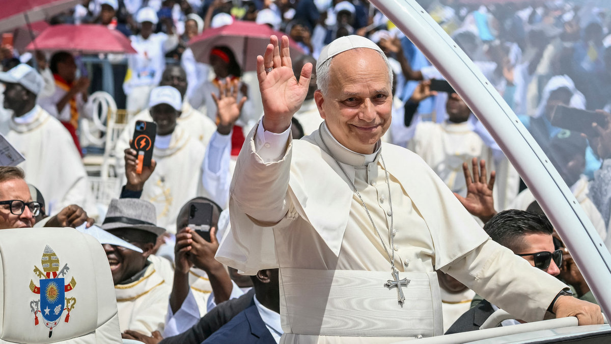 pope-leo-xiv-nursing-home-little-sisters-poor-saurimo
