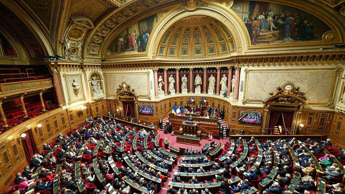 Le Sénat a rejeté ce mardi 12 mai, pour la deuxième fois, l'ensemble de la proposition de loi créant un droit à l'aide à mourir.