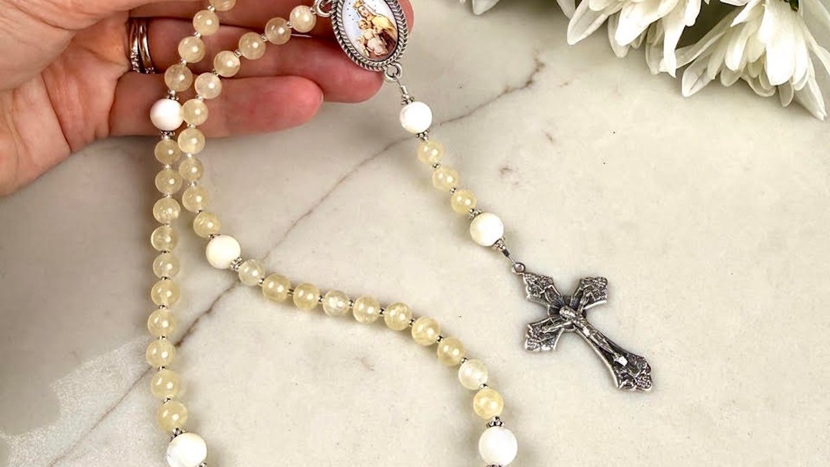 Rosary-Team4.jpg
