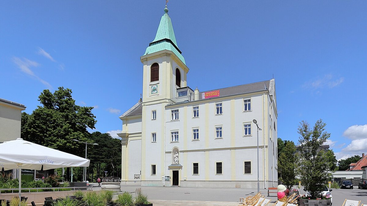 Dobling_Wien_-_Kahlenbergkirche.jpg