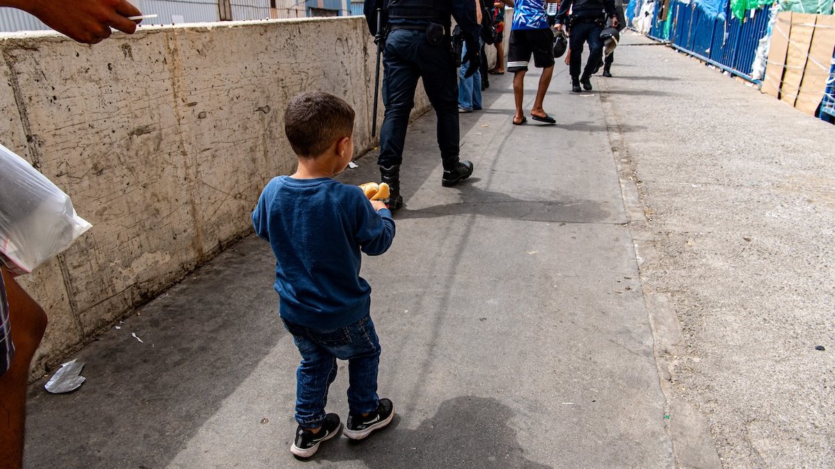 migrant-child