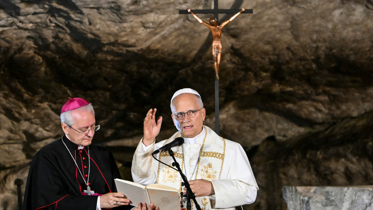 pope-leo-xiv-leads-prayer-worshippers-grotto-massabielle-lourdes-france-september-26-2026