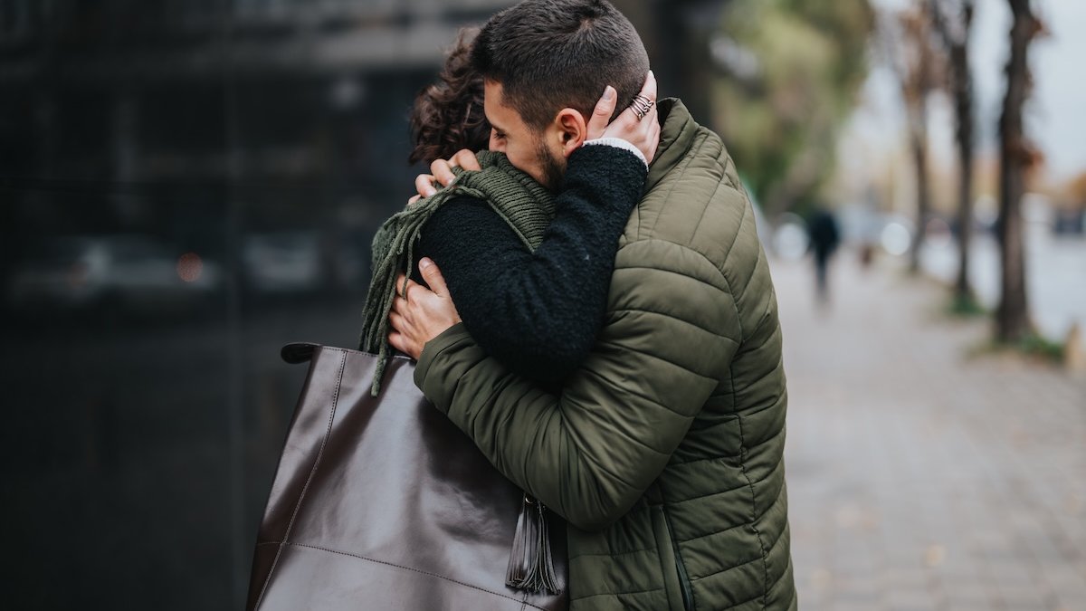 abrazo-pareja