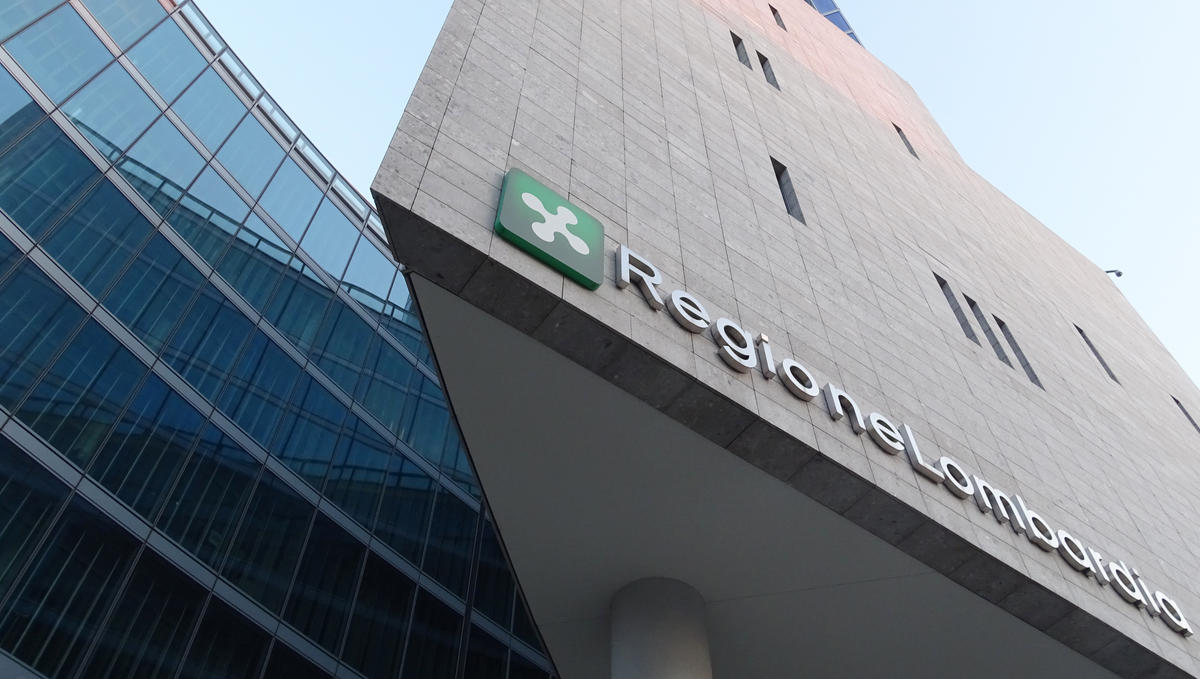 LOMBARDIA BUILDING
