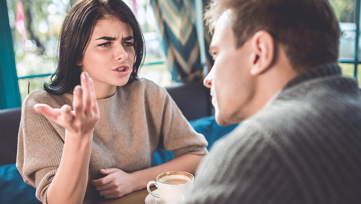 ARGUING COUPLE