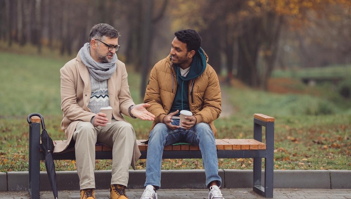 friends-talking-in-the-park