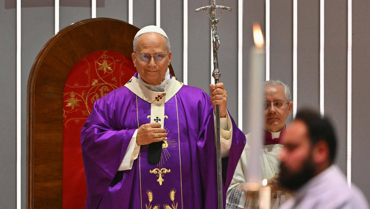 pope-leo-xiv-mass-volkswagen-arena-istanbul