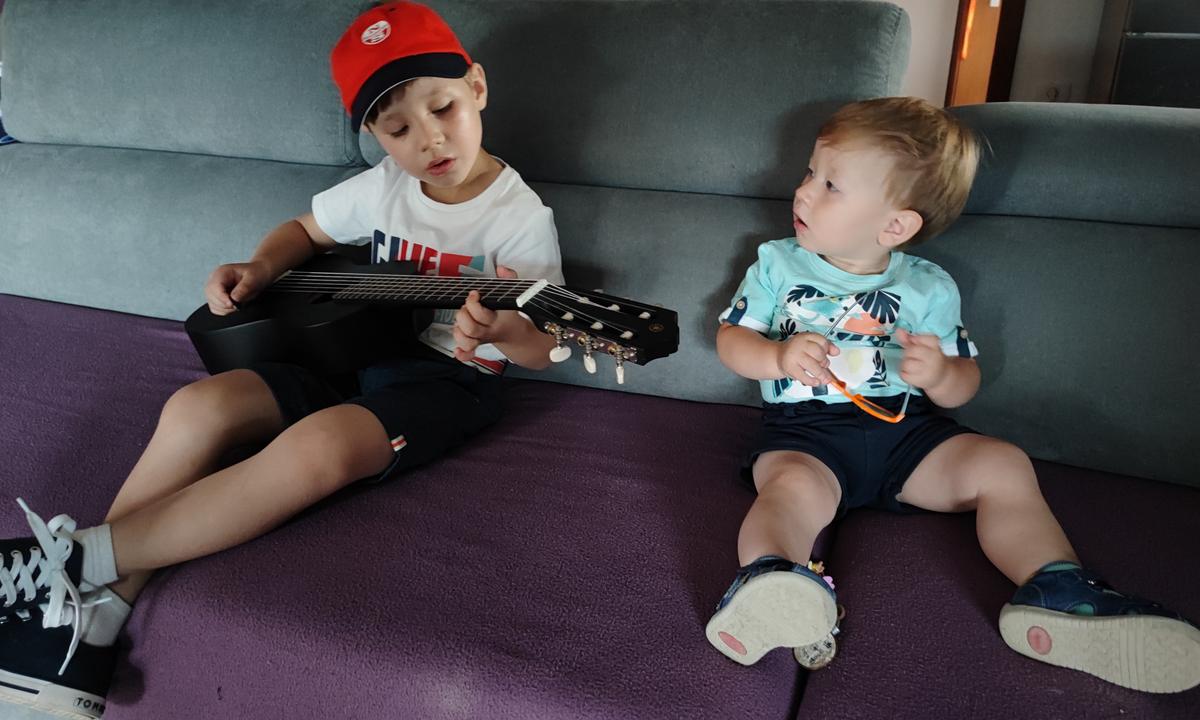 Matjaž Perenič z družino, 2. del