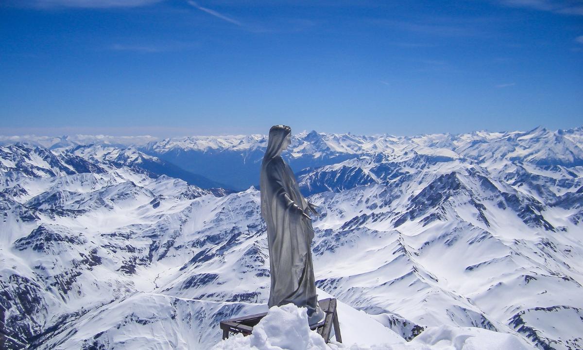 Les dix plus belles vues que domine la Vierge Marie en France