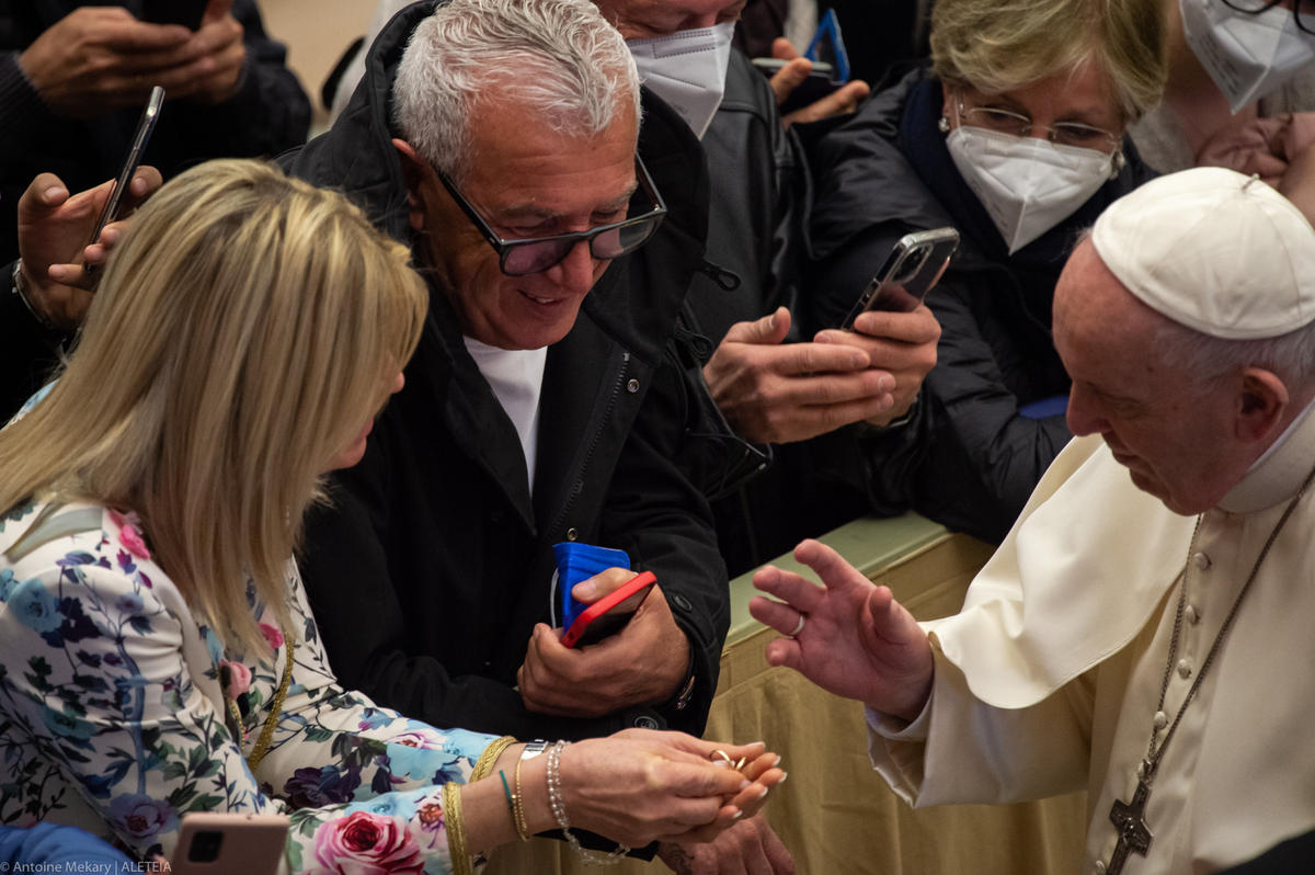 POPE-FRANCIS-AUDIENCE-PAUL-VI-HALL-MARCH-23-Antoine-Mekary-ALETEIA