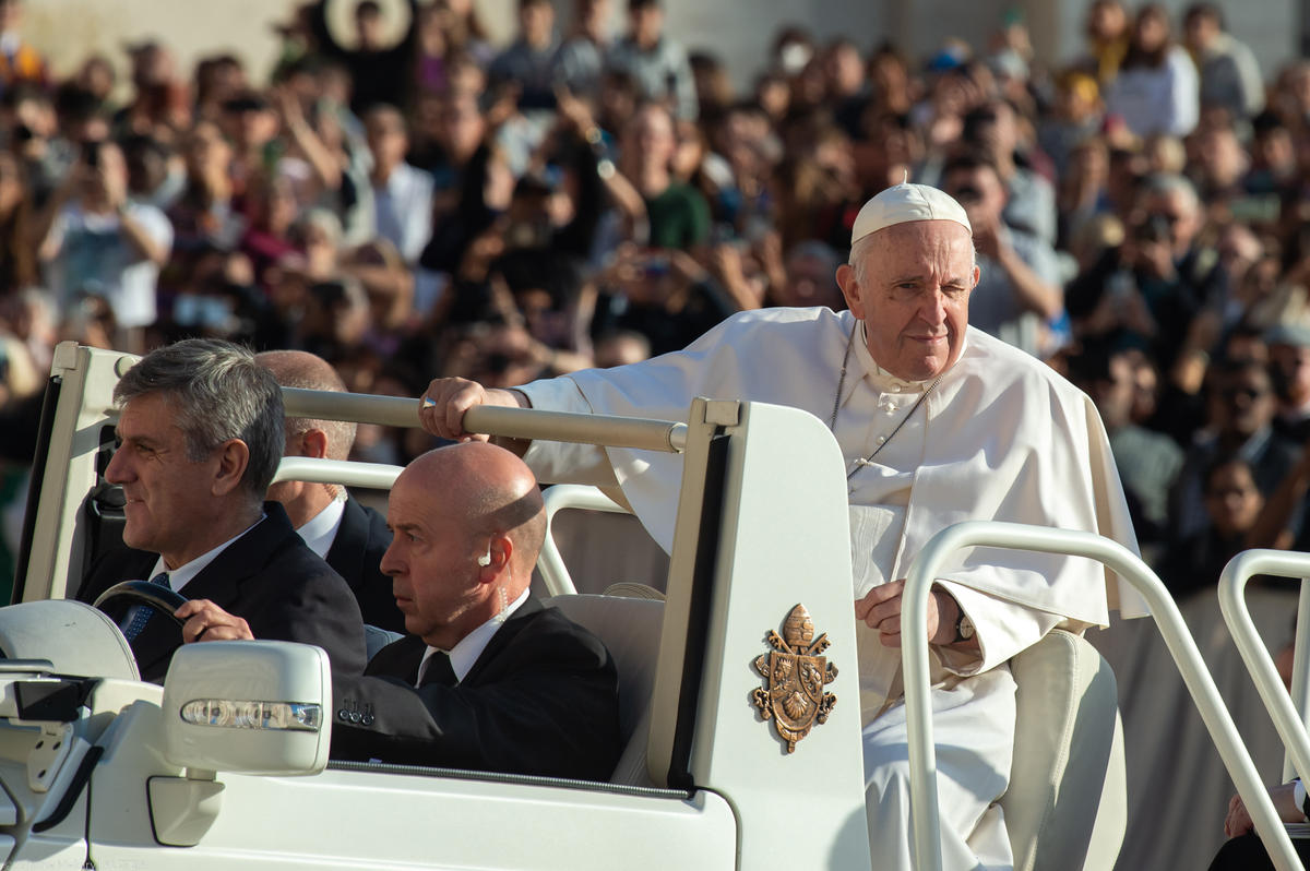 Pope Francis blesses the faithful