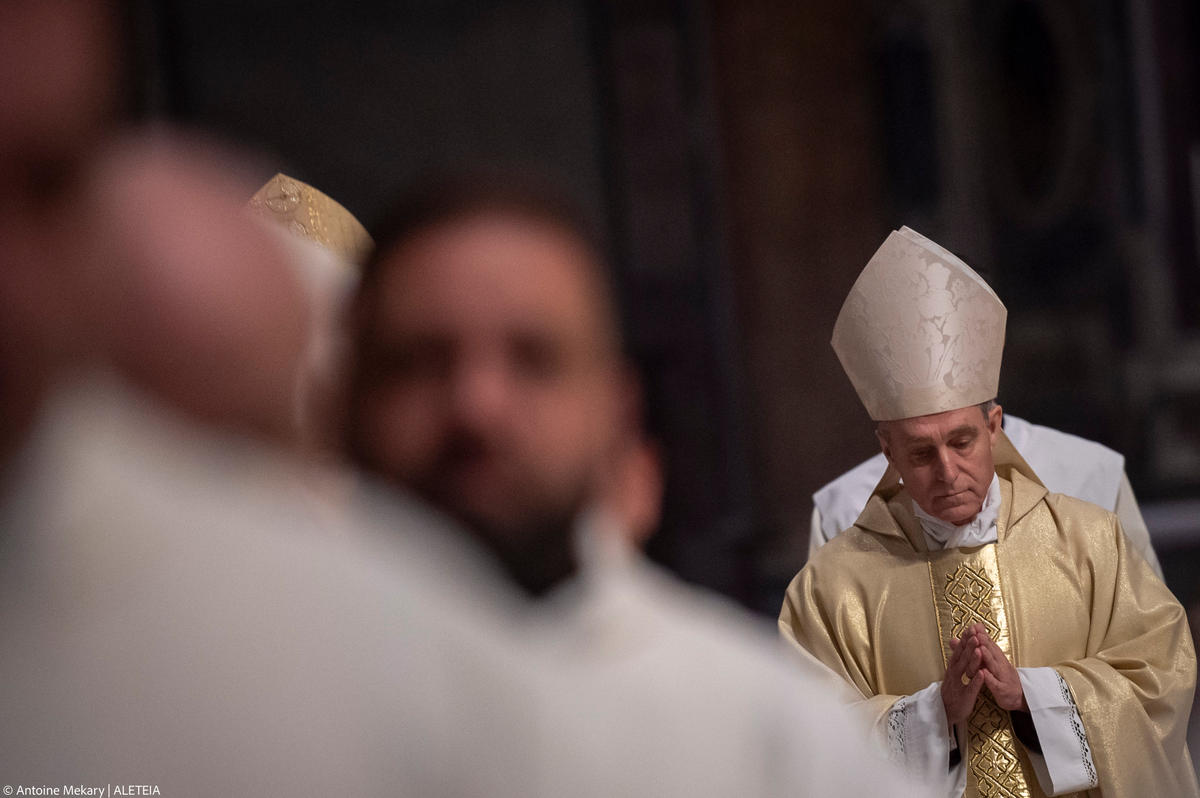 Mass presided over by Monsignor Georg Gänswein in suffrage for Pope Emeritus Benedict XVI