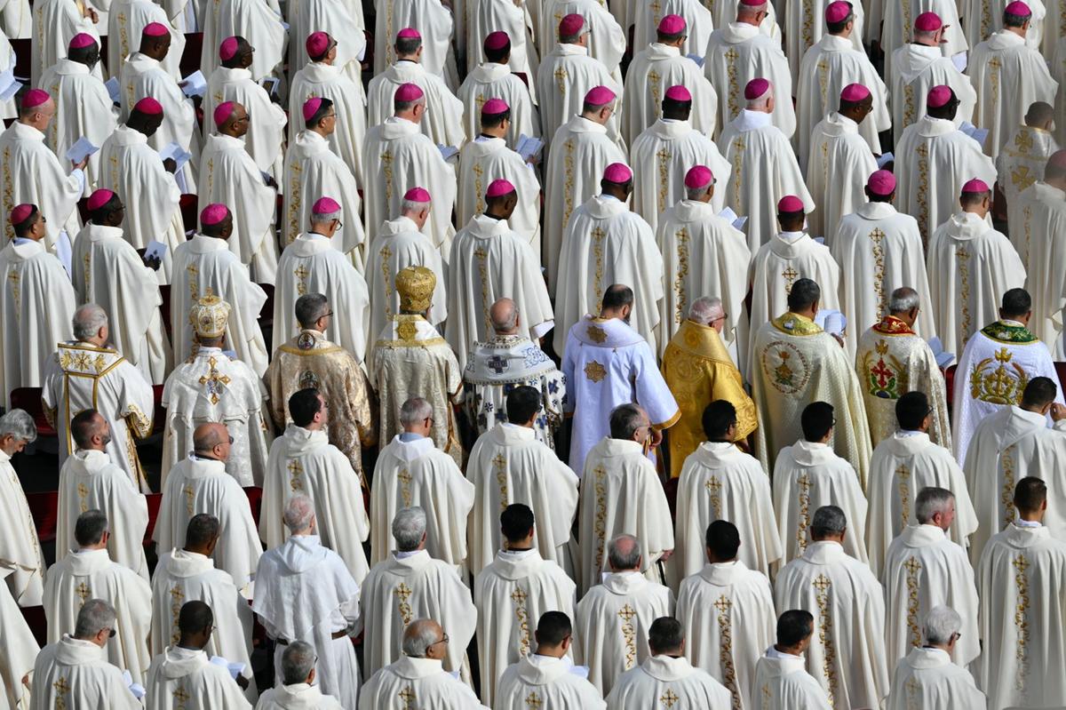 Biskup na mszy rozpoczynającej kolejną sesję Synodu o synodalności