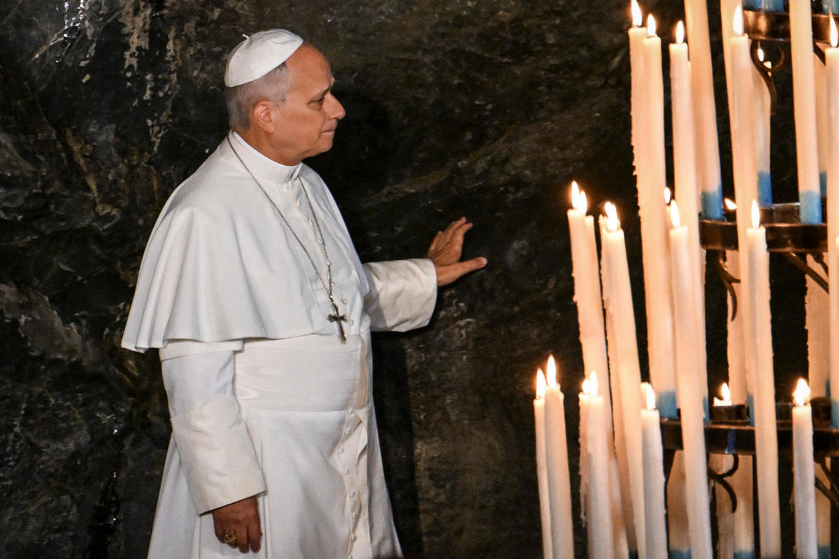 pope-leo-xiv-touches-rock-grotto-massabielle-lourdes-prayer-france-september-26-2026