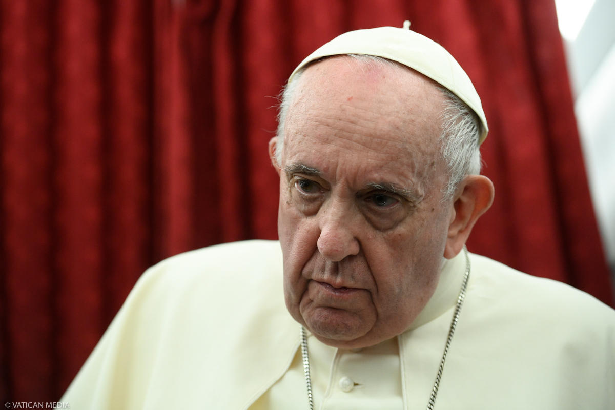 VATICAN-MALTA-POPE-papal-plane-journalists-Malta