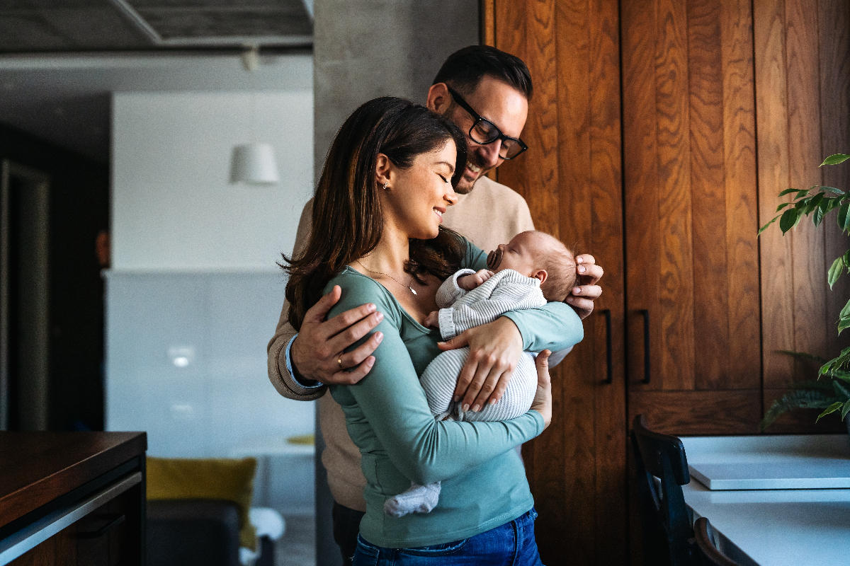 mom-dad-baby-parents-family-child-