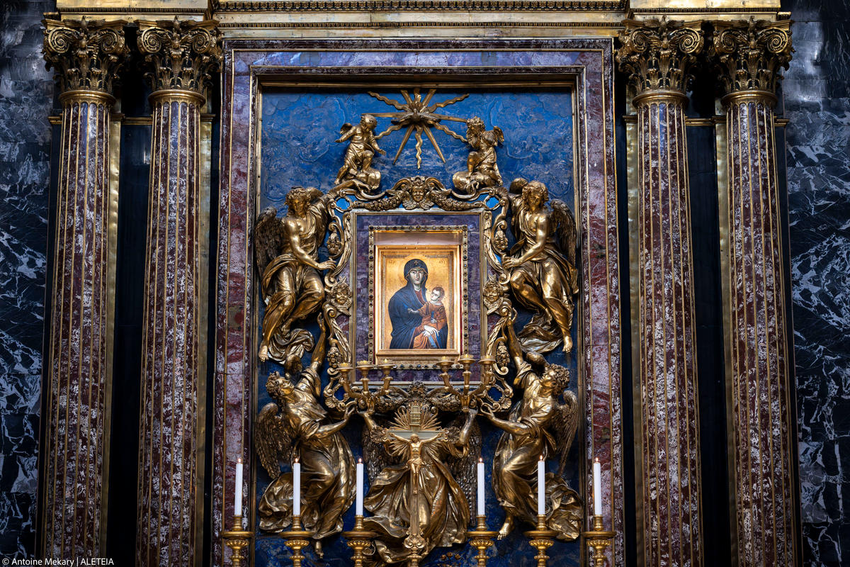 Praying the Rosary in the Chapel of Mary Salus Populi Romani in the Papal Basilica of Saint Mary Major
