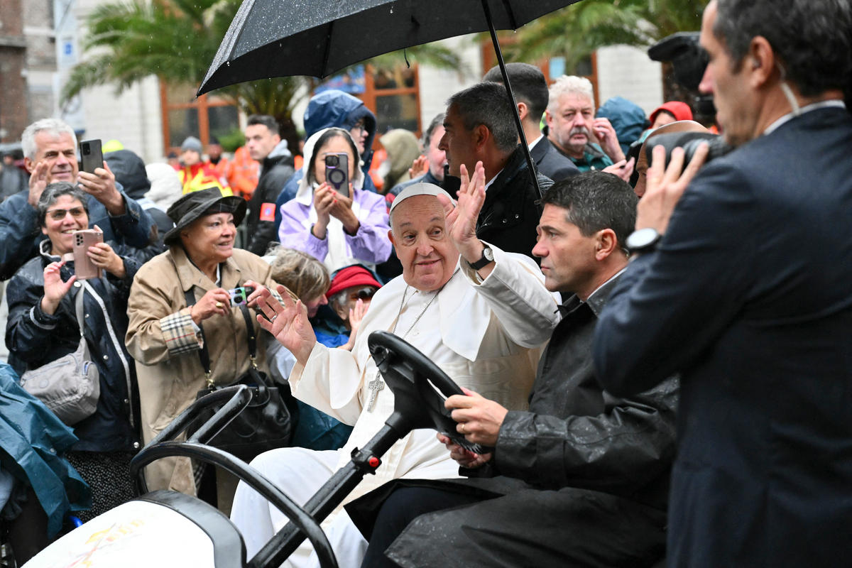 BELGIUM-POPE-FRANCIS-VISIT-DAY-ONE-KU-LEUVEN