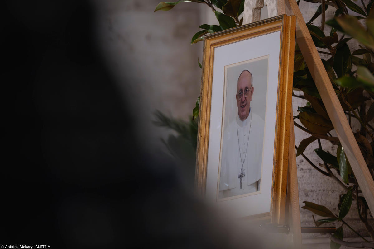 POPE FRANCIS ROSARY PRAYER SANTA MARIA MAGGIORE
