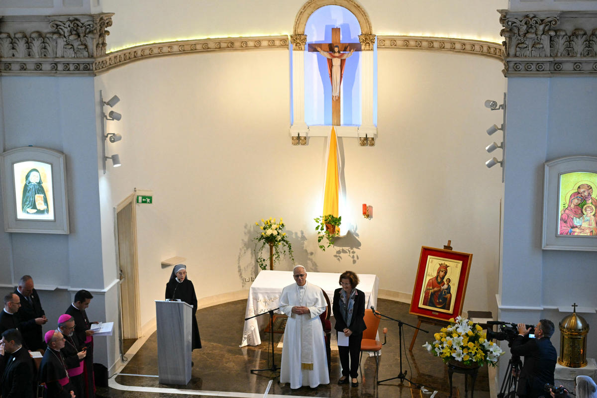 pope-leo-xiv-little-sisters-of-the-poor-home-for-the-elderly-istanbul-afp