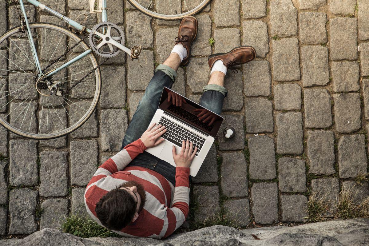 man-in-laptop