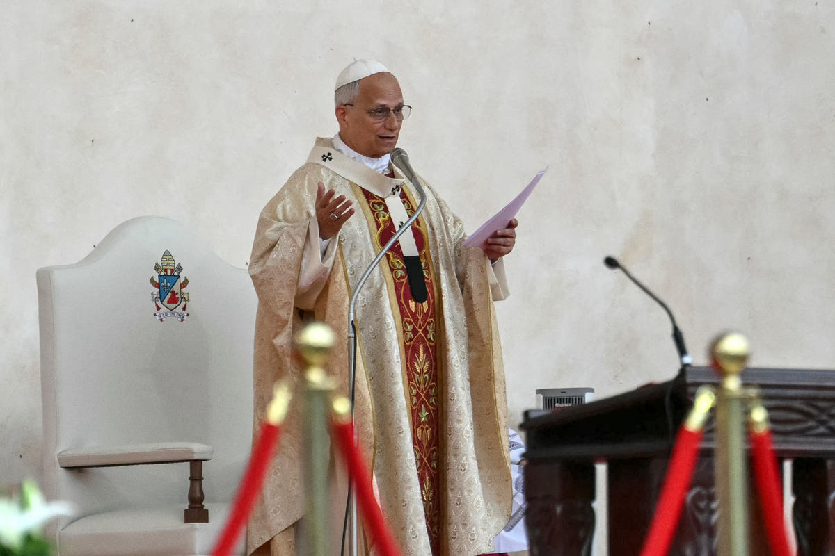 pope-leo-xiv-holy-mass-malabo-stadium-malabo-africa