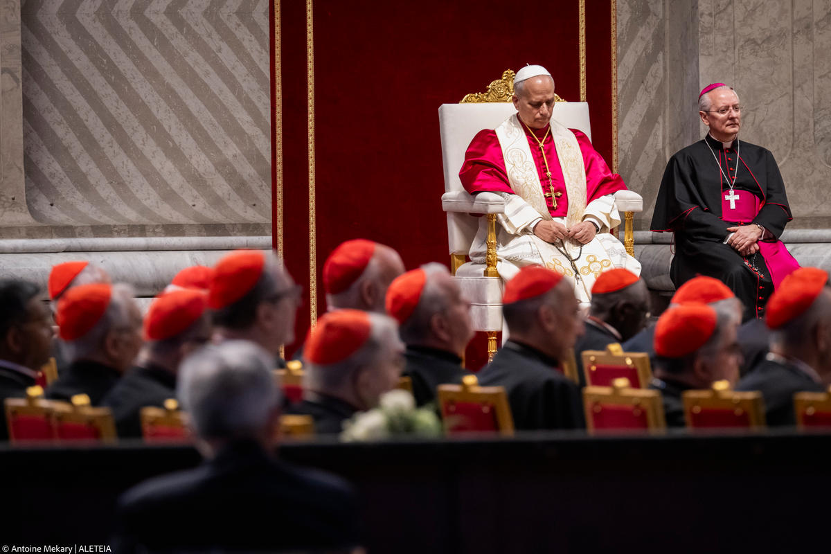 pope-leo-xiv-prayer-rosary-vigil-peace-st.-peters-basilica-vatican