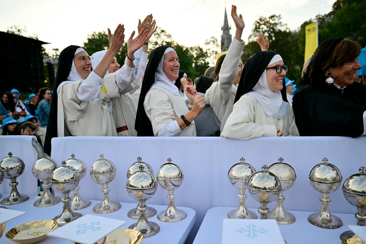 nuns-arrive-pope-leo-xiv-mass-sanctuary-our-lady-lourdes-france-september-27-2026