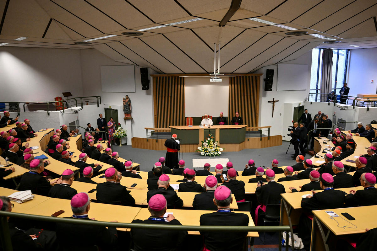 pope-leo-xiv-meets-french-bishops-sainte-bernadette-church-lourdes-september-27-2026