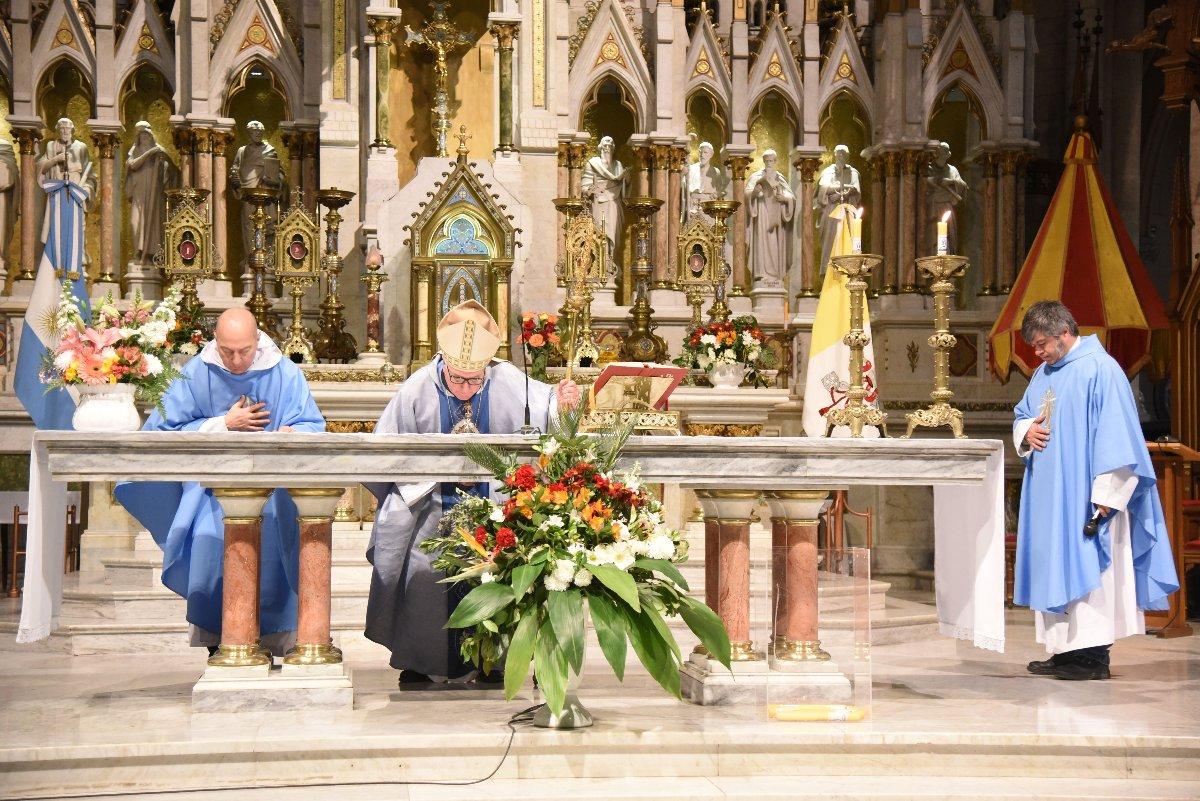 ALTAR