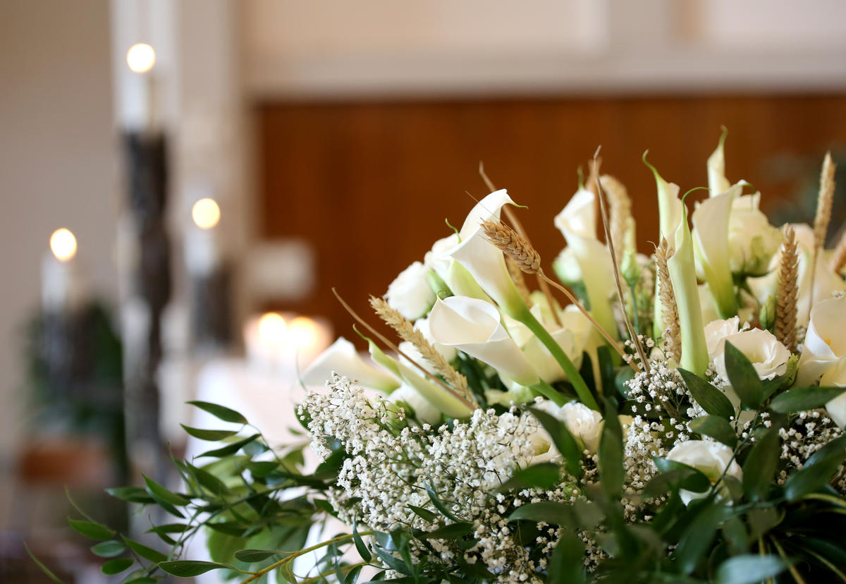 web2-flowers-church-shutterstock_1087019840.jpg