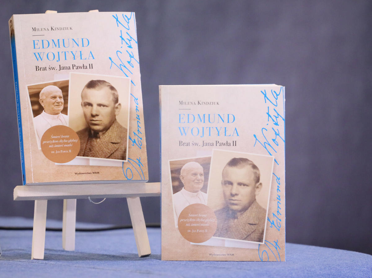 książka Mileny Kindziuk o Edmundzie Wojtyle