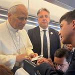 En glissant cette carte dans sa poche, le Pape a donné une immense espérance aux parents de Tugdual