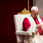TODAY: Join the Pope and start October with the Rosary
