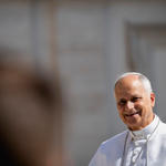 Pope offers beautiful Augustine quote in reflecting on Mass