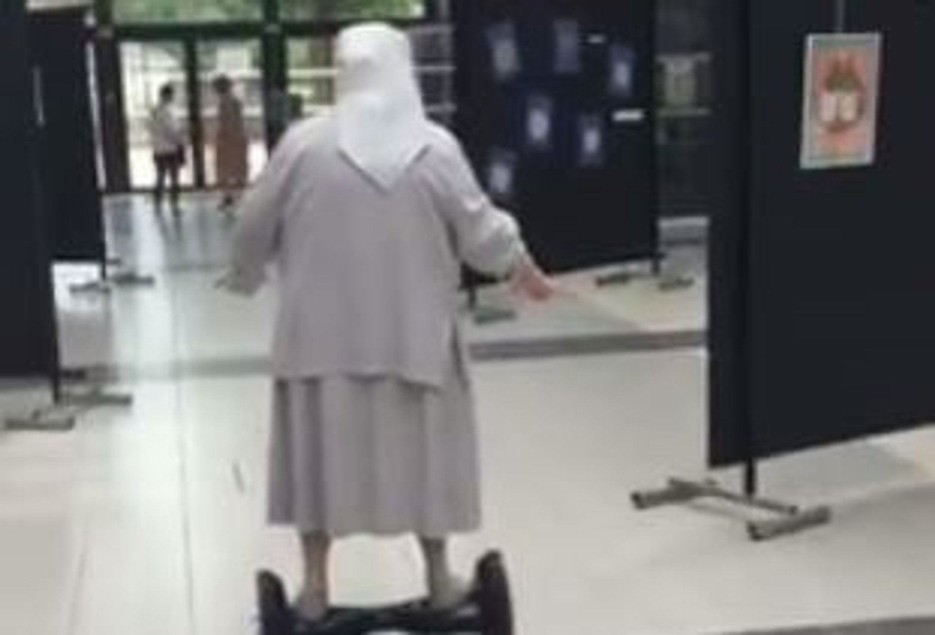 hoverboard.jpg