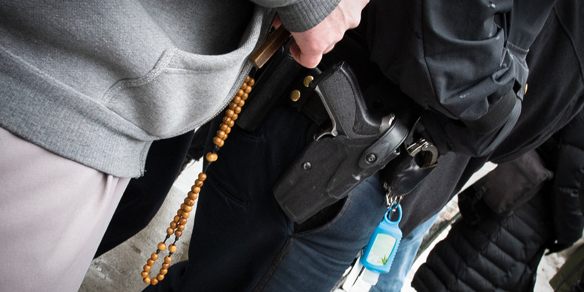 ROSARY,GUN,NEW YORK,NYPD