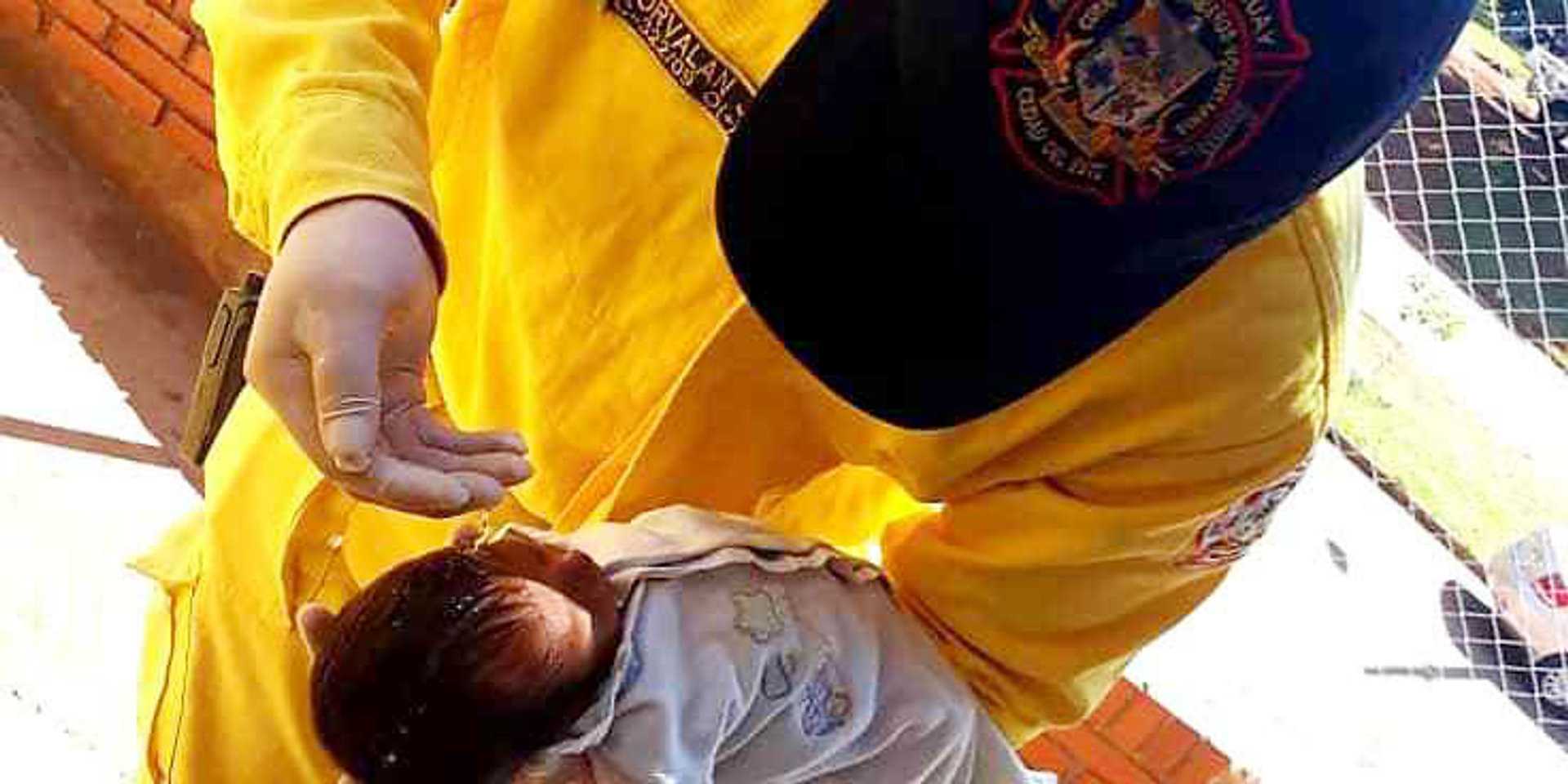 web3-paraguay-baptism-christening-fireman-newborn-01-bomberos-ciudad-del-este.jpg