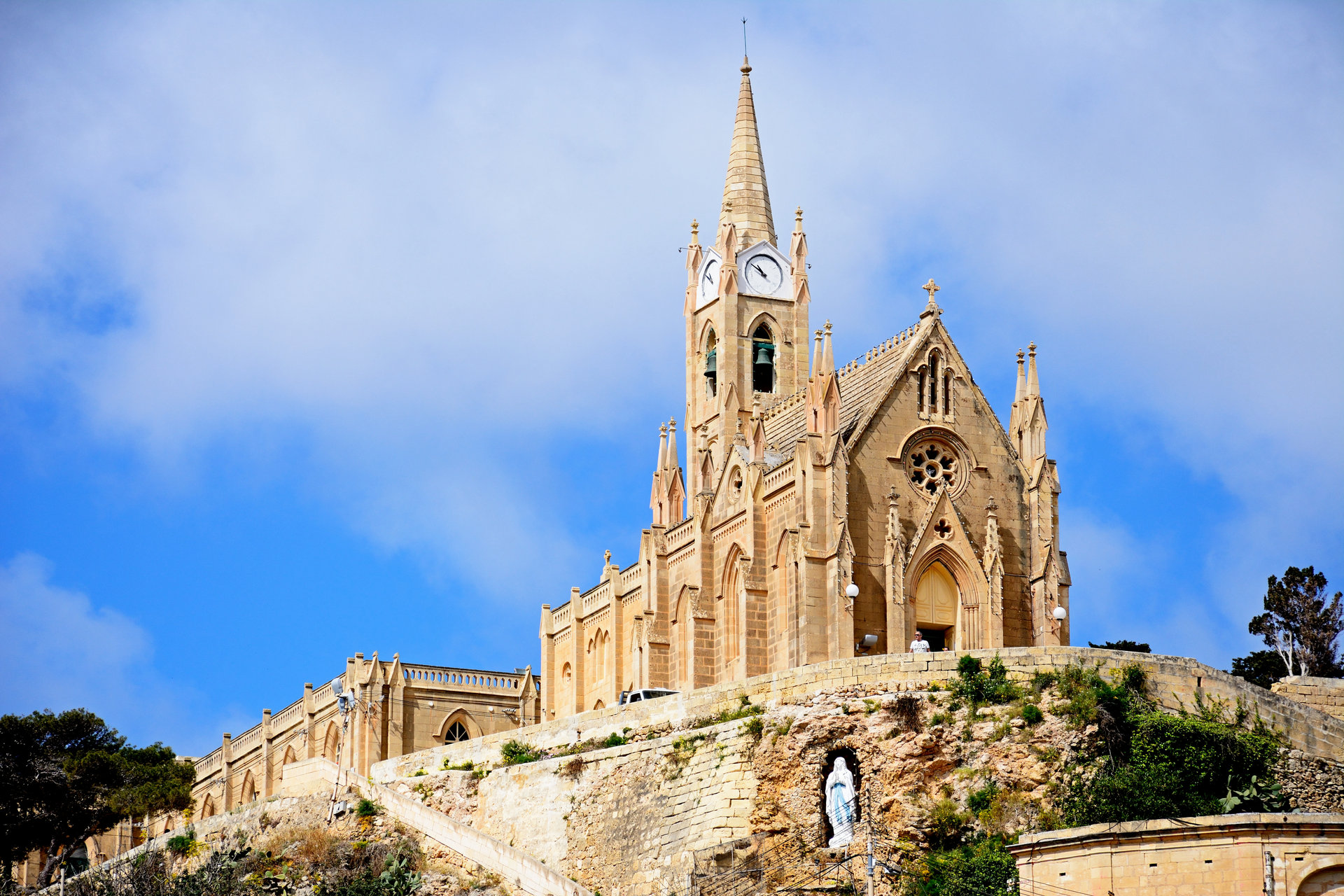 shutterstock_781403053.jpg