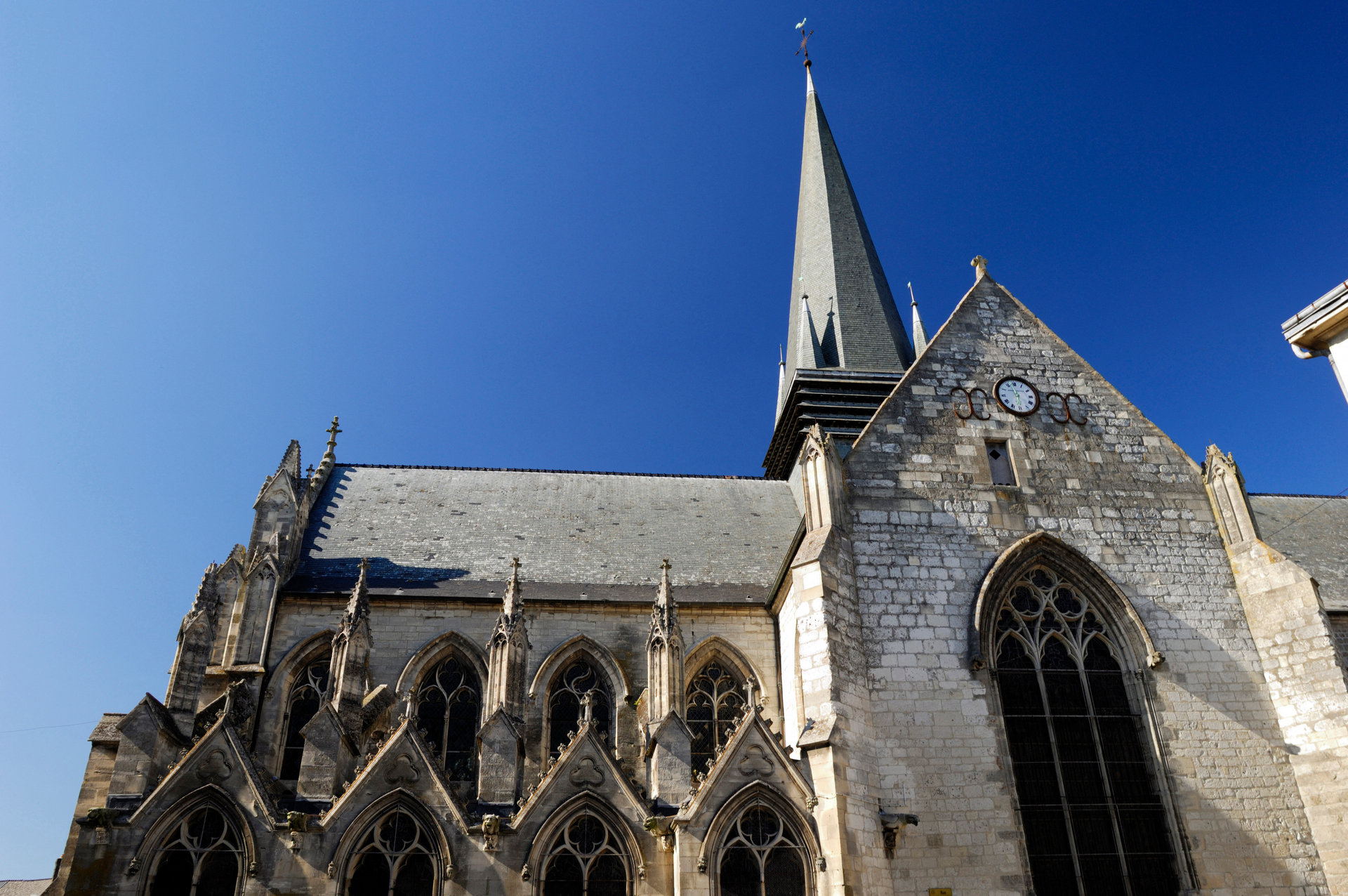 WEB2-SHRINE-NOTRE DAME-LIESSE-024_793264.jpg