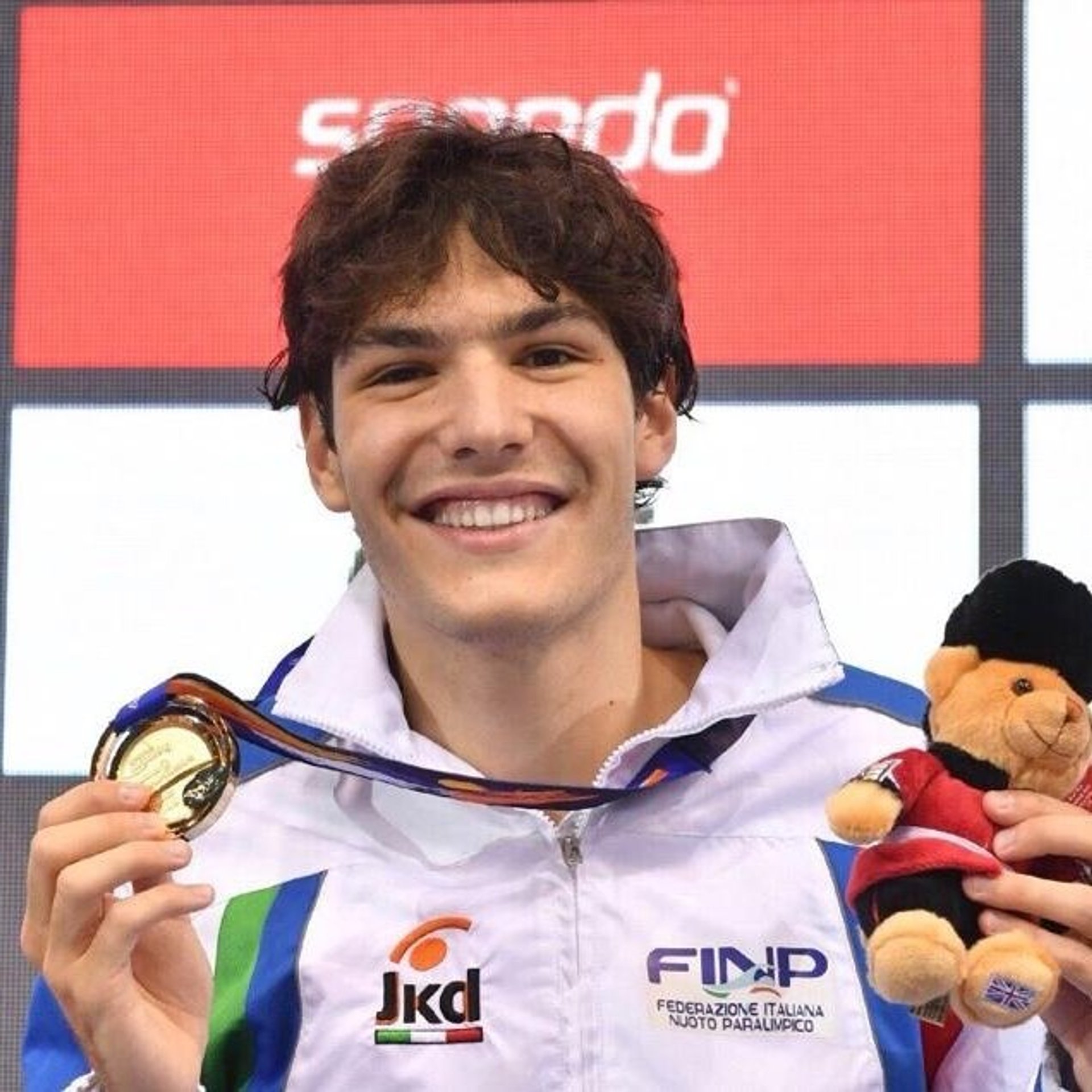 campione nuoto paralimpico