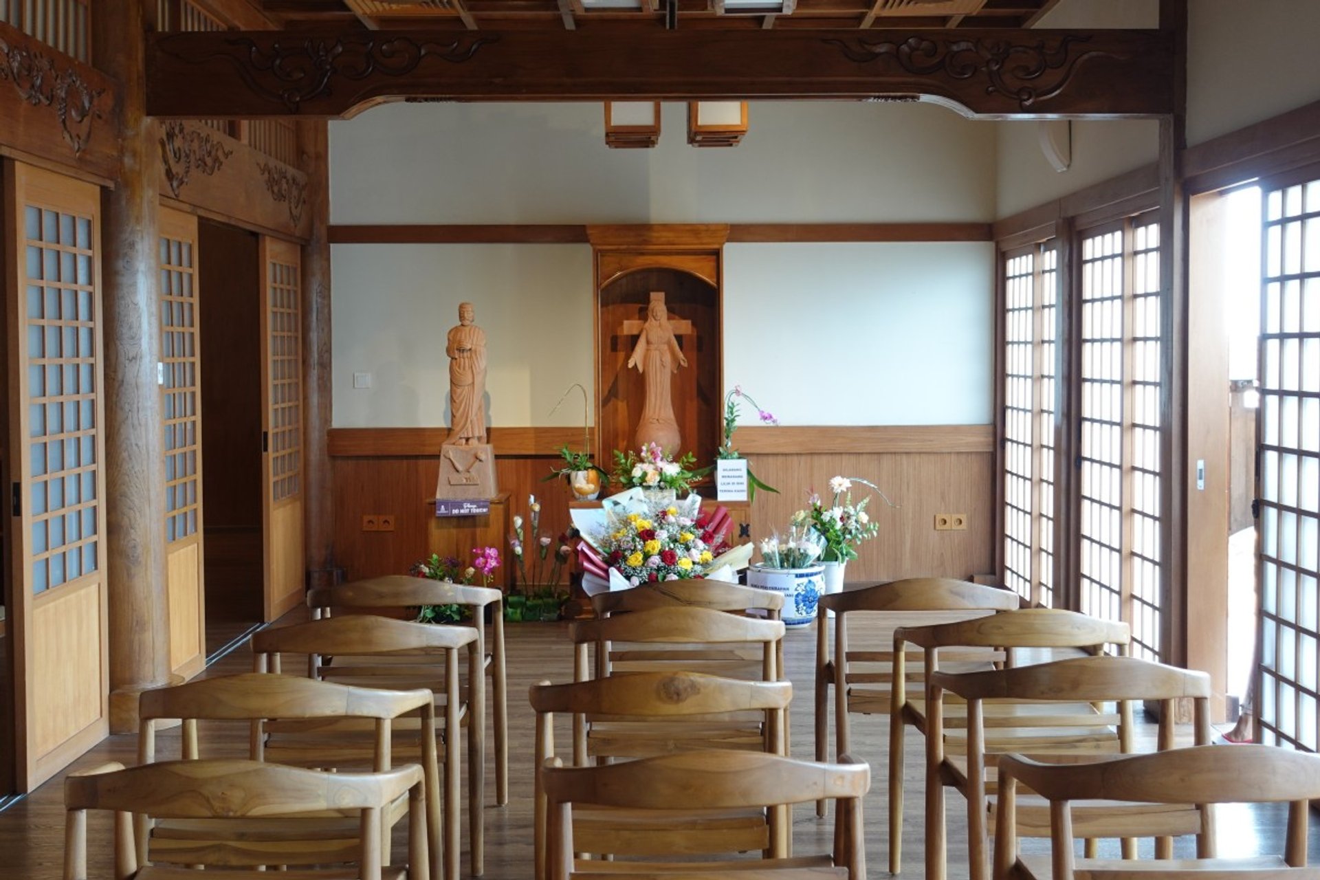 AKITA