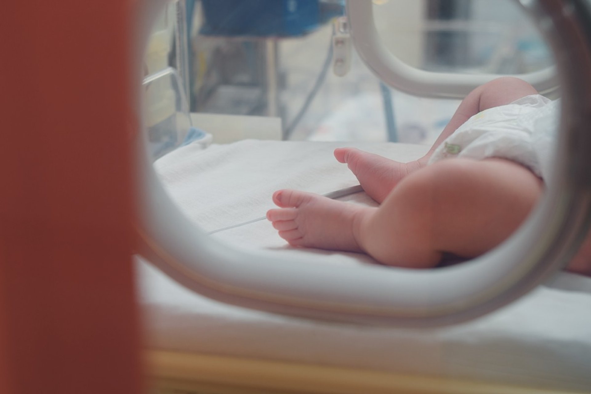 BABY-NEW-BORN.jpg