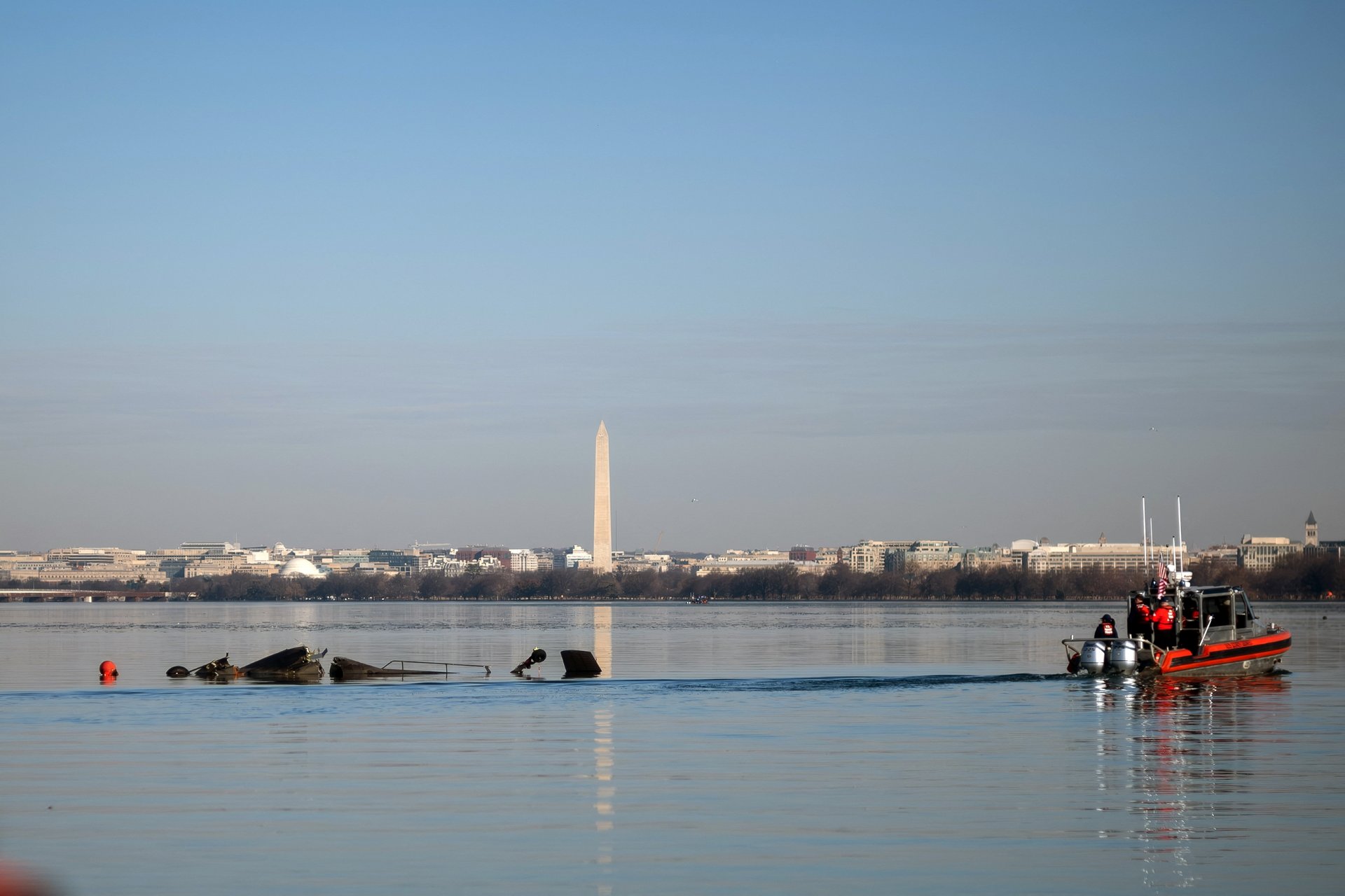 Potomac River crash site near Reagan Natl Airport