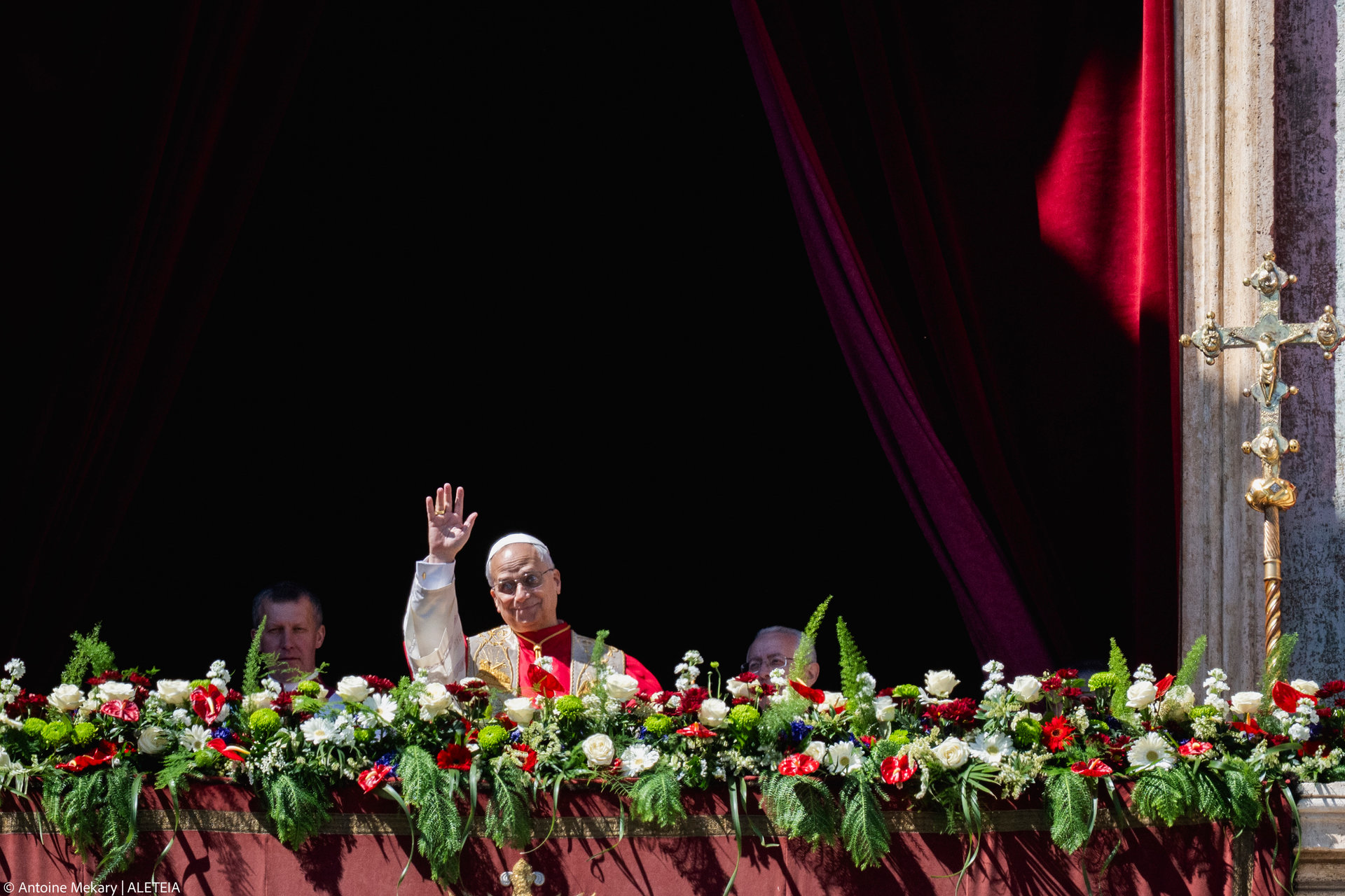 easter-mass-urbi-et-orbi-vatican-pope-leoxiv