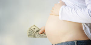 ¿Es un derecho o un abuso tener un hijo por medio de un vientre de alquiler?
